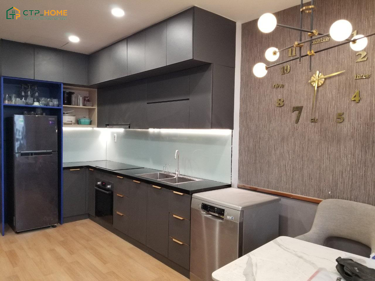Nhựa WPB là chất liệu nội thất phòng bếp có khả năng chống nước vượt trội