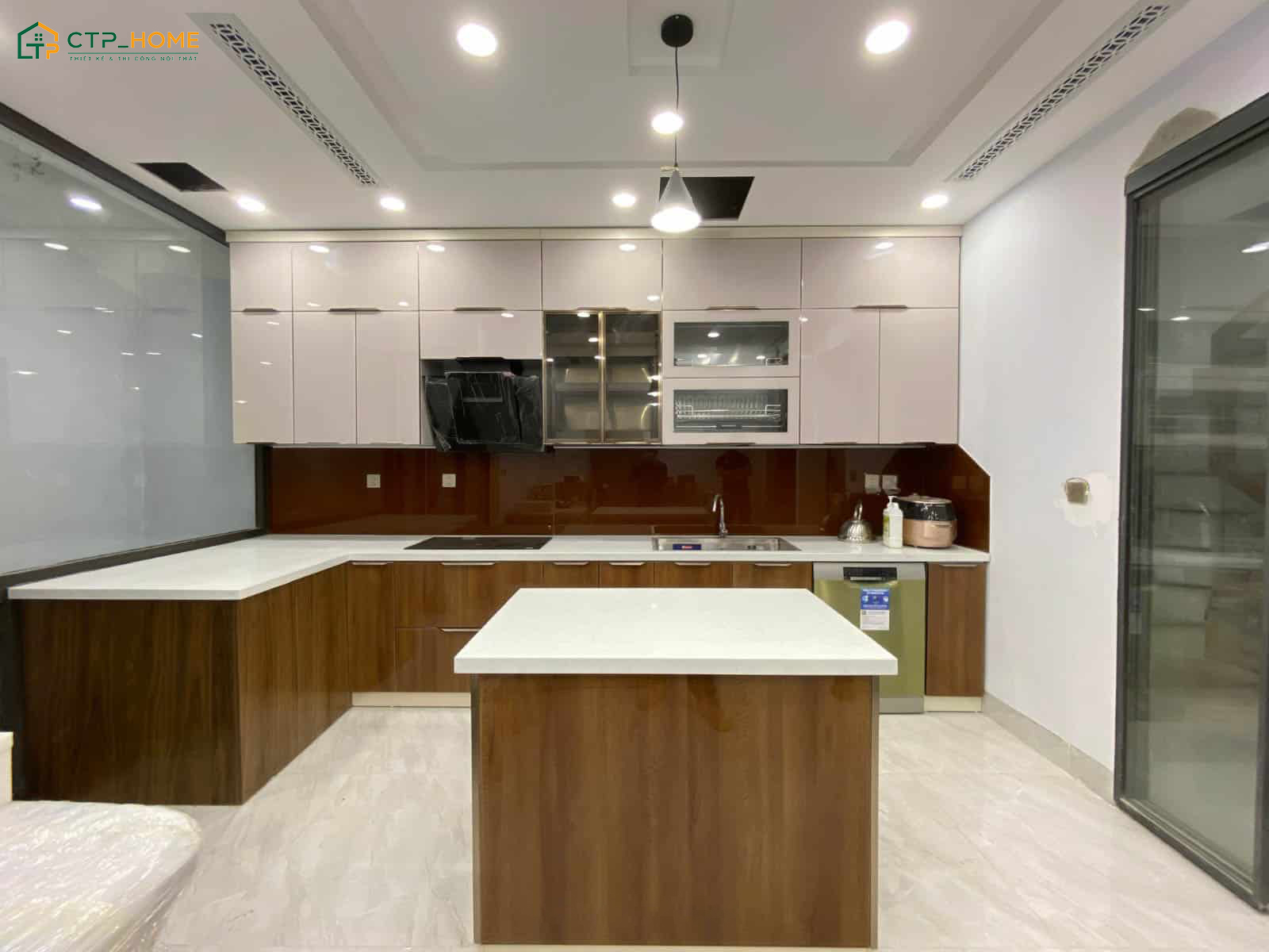 CTP Home là đơn vị thi công phòng bếp có độ uy tín cao trên thị trường