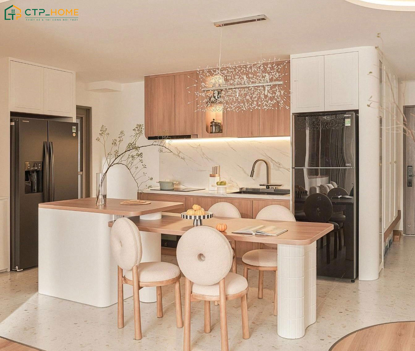 Mẫu phòng bếp đẹp sang trọng với đảo bếp kết hợp bàn ăn được bố trí khoa học