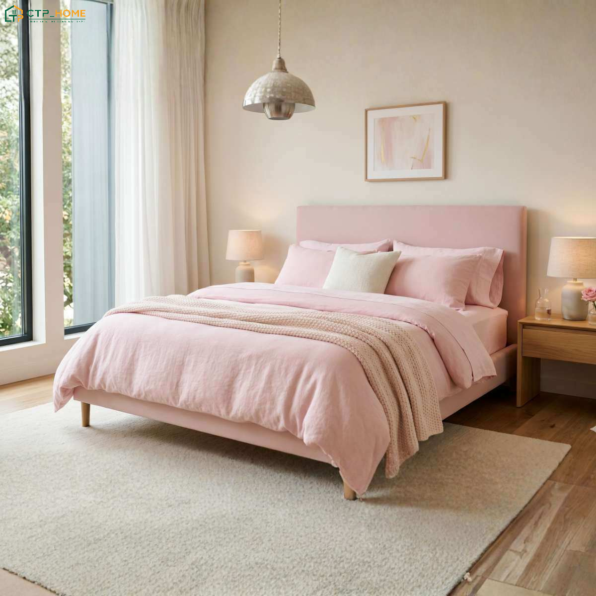Mẫu giường ngủ bọc nệm màu hồng sẽ tạo điểm nhấn sang trọng cho không gian nghỉ ngơi