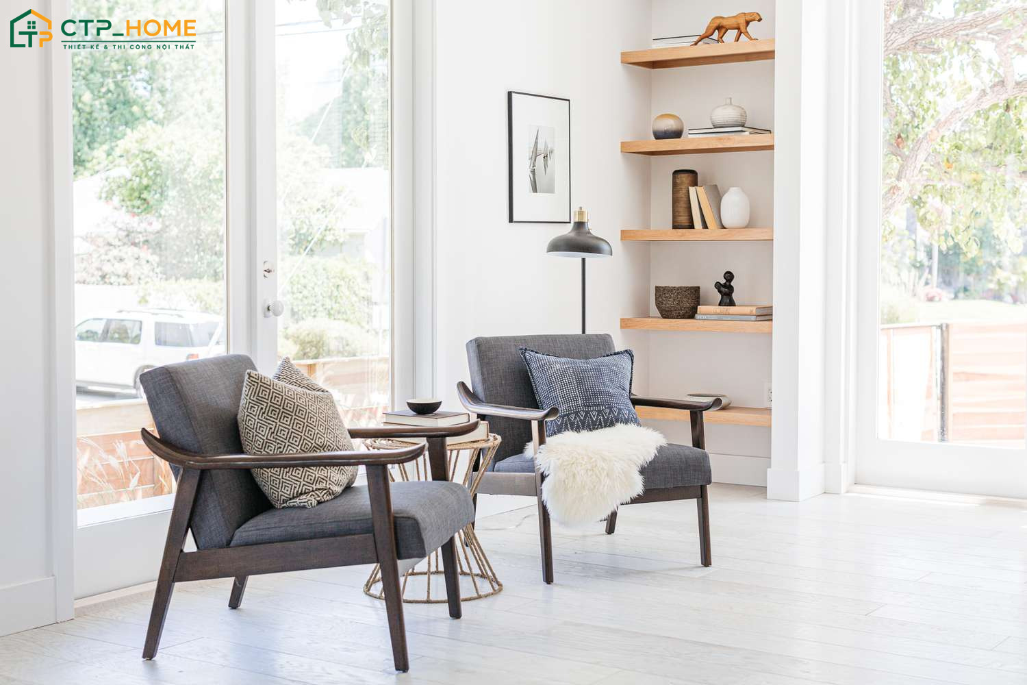 Thiết kế phòng đọc sách nhỏ liền kề với khu vực sinh hoạt chung giúp tận dụng diện tích hiệu quả